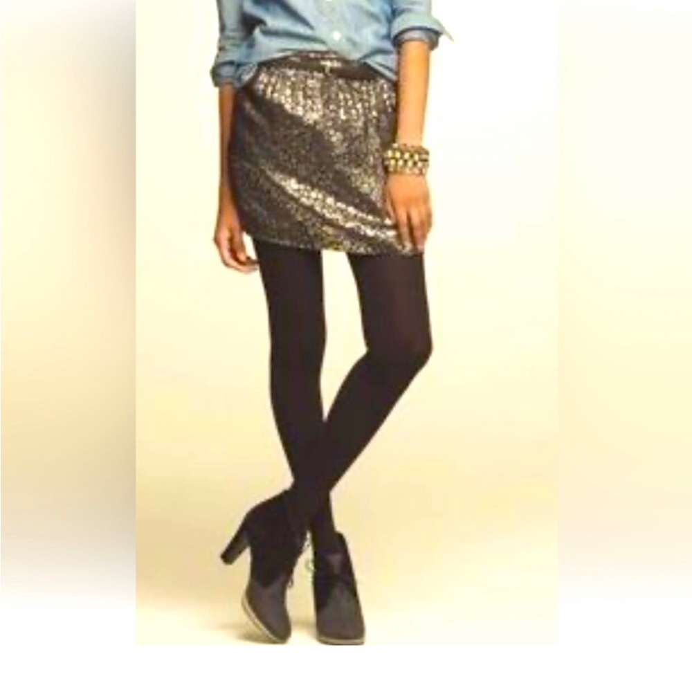 LOFT, Brocade 🎄Holiday🎄Metallic Skirt